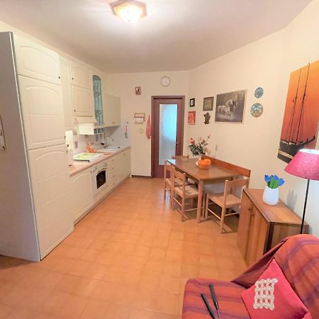 Condominio Miriam Бібіоне Екстер'єр фото